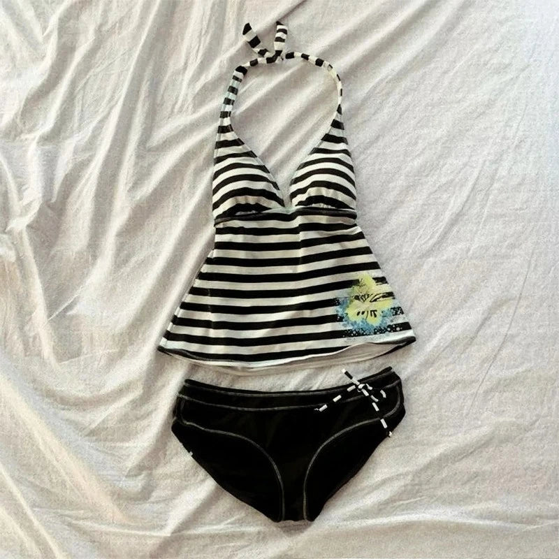 Women Summer Beach Bikini Set Sexy Slim Chic Striped Halter V Neck Swimsuit 2 Piece Vintage Casual Beachwear Split Bathing Suit